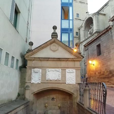 Apartamento Suite Para Dos Logrono Bagian luar foto