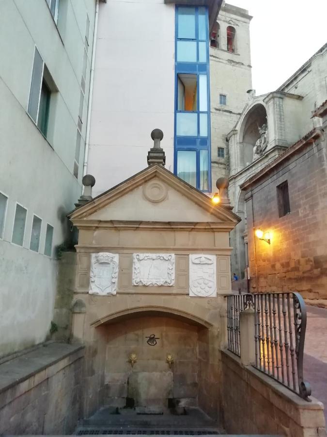 Apartamento Suite Para Dos Logrono Bagian luar foto